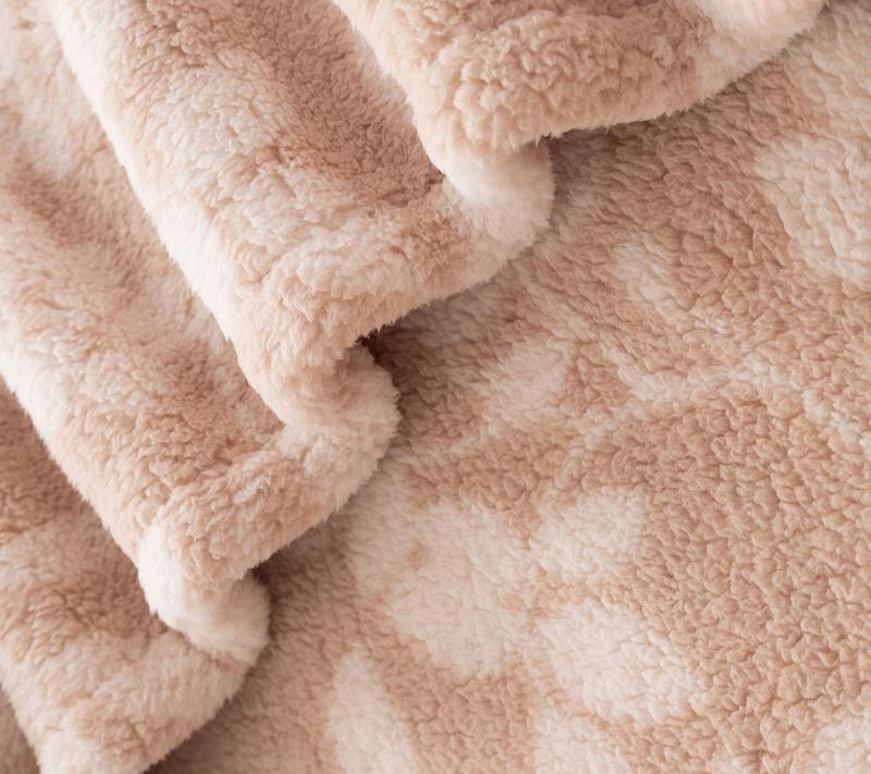 SherpaCozy Wearable Blanket
